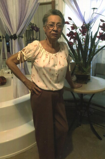 Obituary of Esperanza Chavez-Grajeda