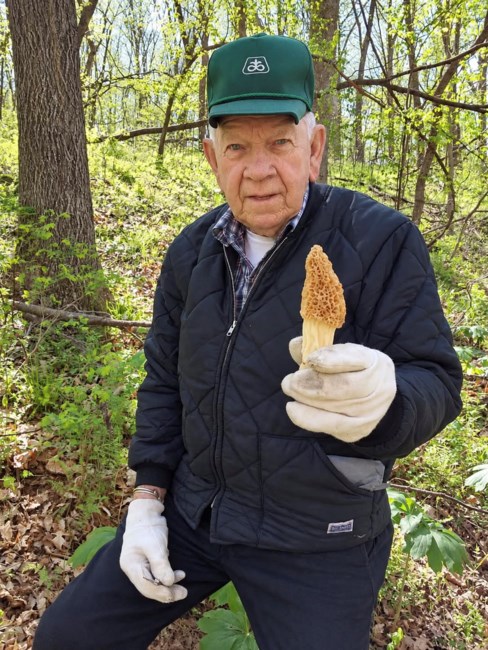 Obituary of Kenneth Mart Hevalow