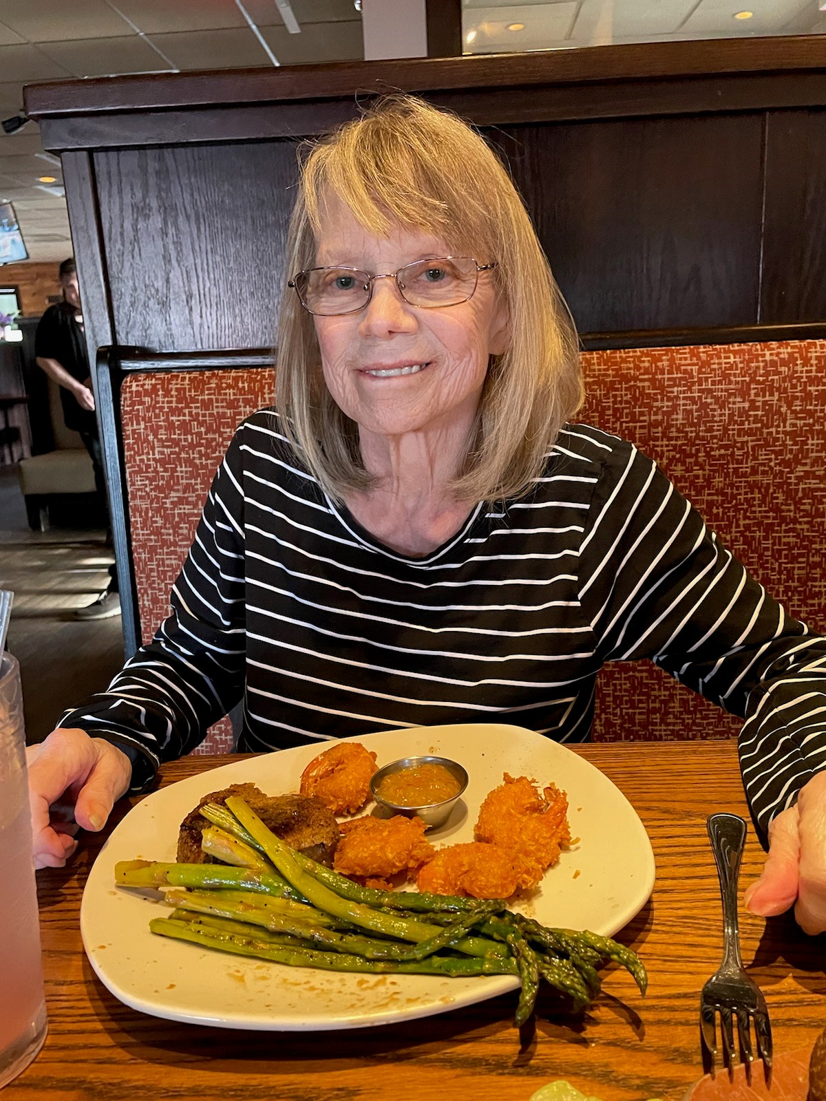 Obituary of Lorraine Elizabeth Armstrong