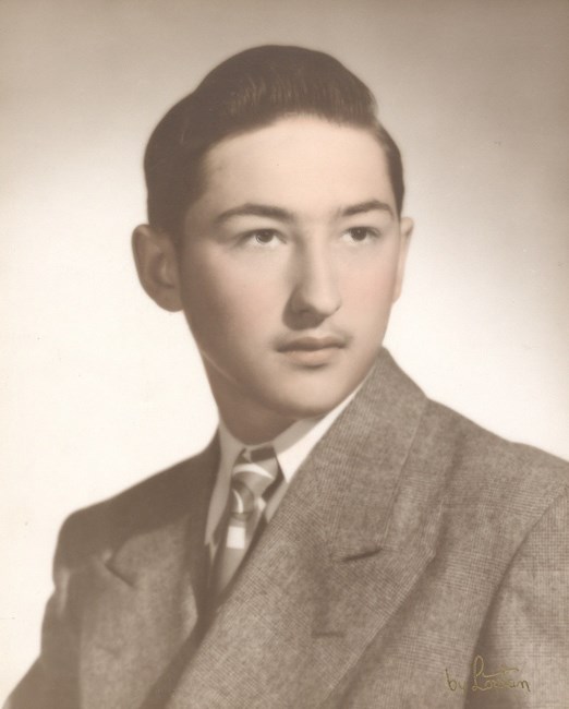 Obituario de Harold Book