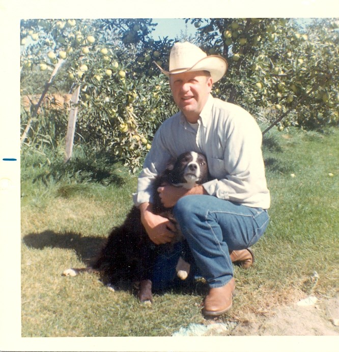 Obituary of Russell Carlson