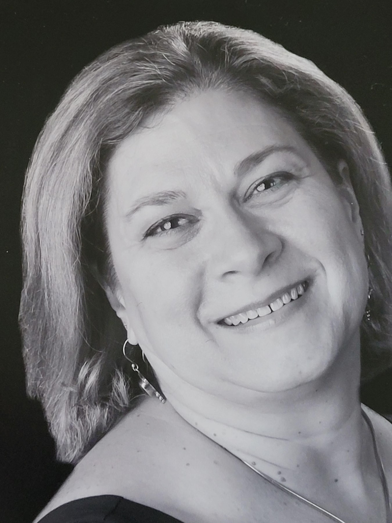 Obituary of Anna "Tina" Christina (Fanelli) Warren