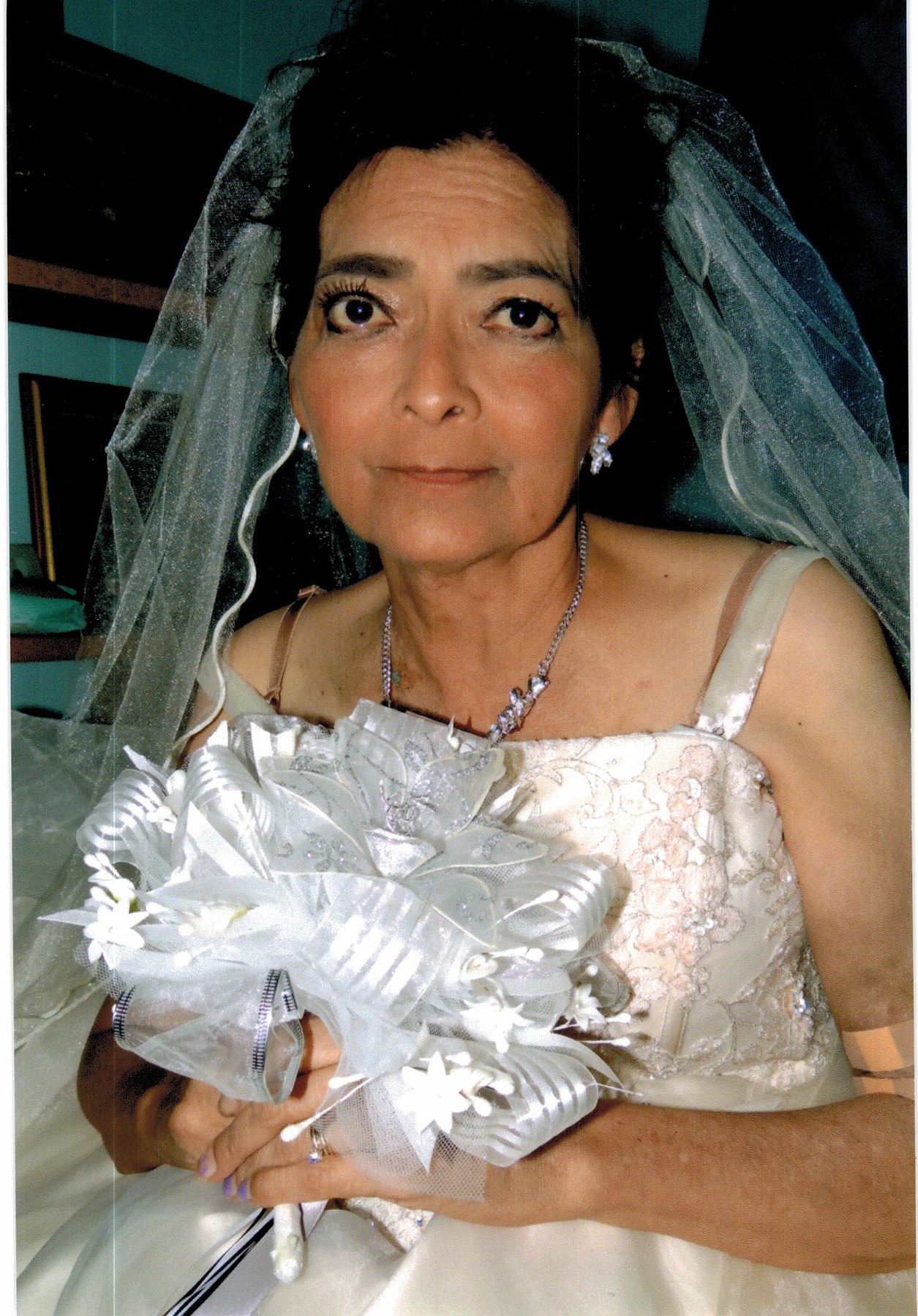 Obituary of Maria Luz Monroy
