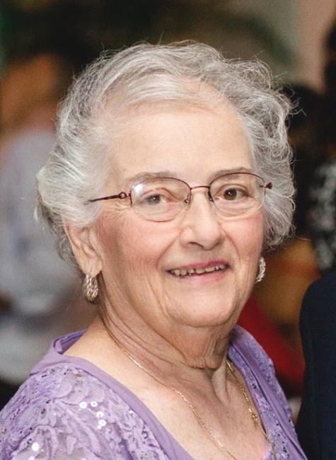 Obituary of Constantina "Tina" (Boudos) Savas