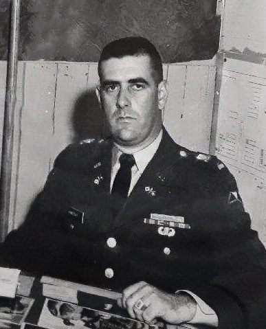 Obituary of Lt. Col. Millard A. Knecht