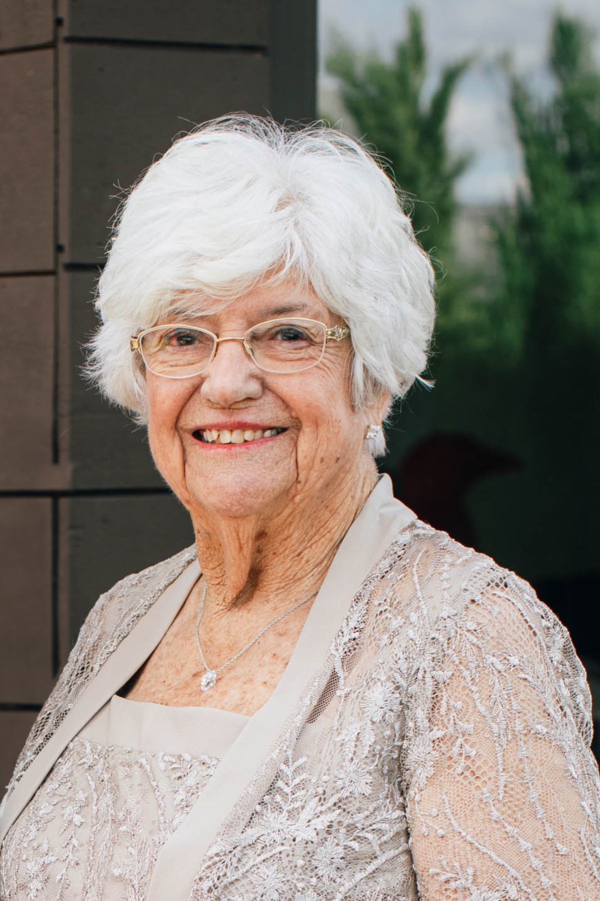 Obituario de Laverne Lay Roberts