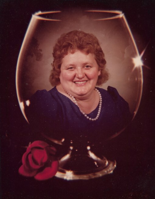 Obituary of Ellen Rae Halcomb