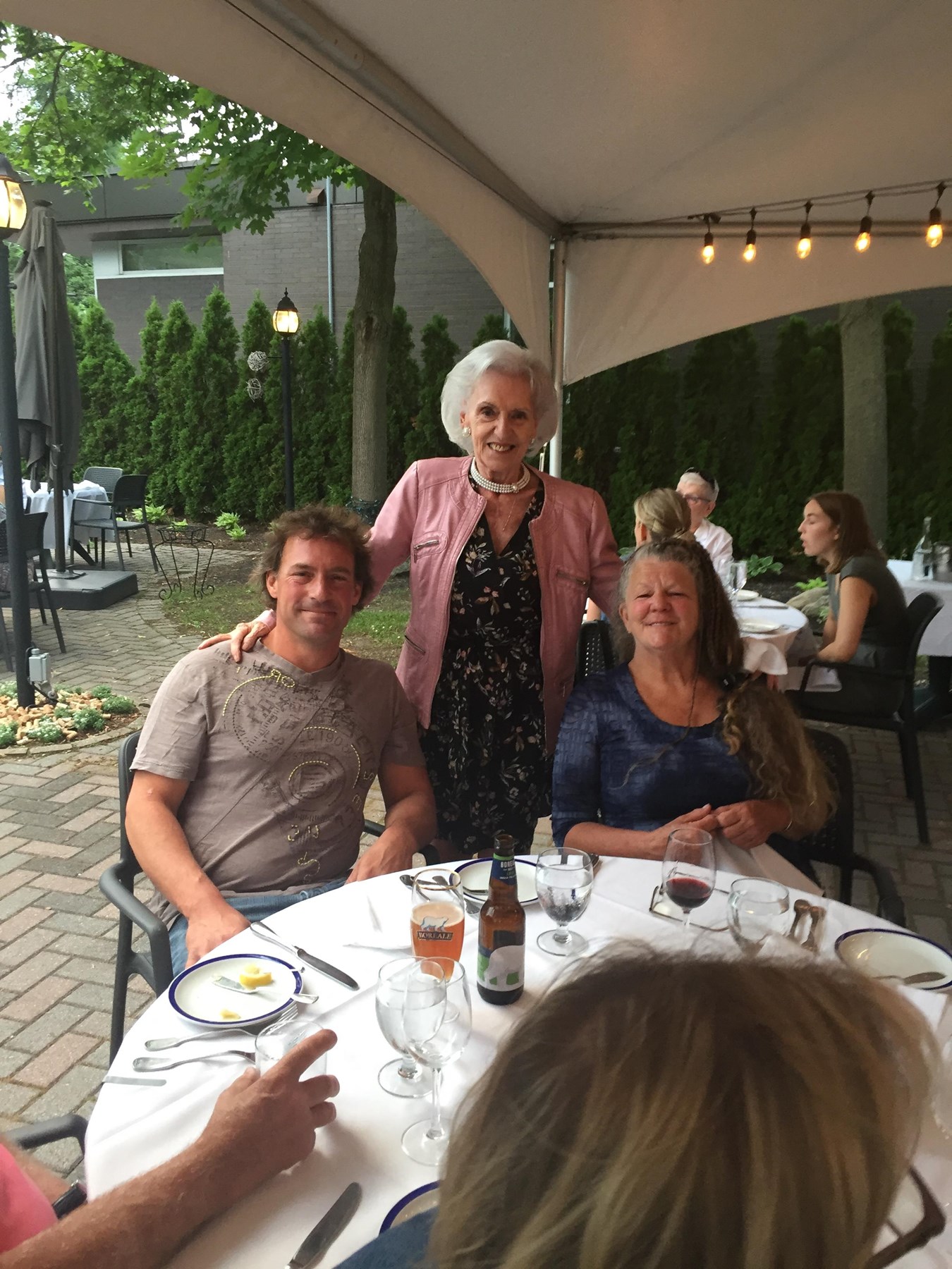 Obituary of Manon Meunier