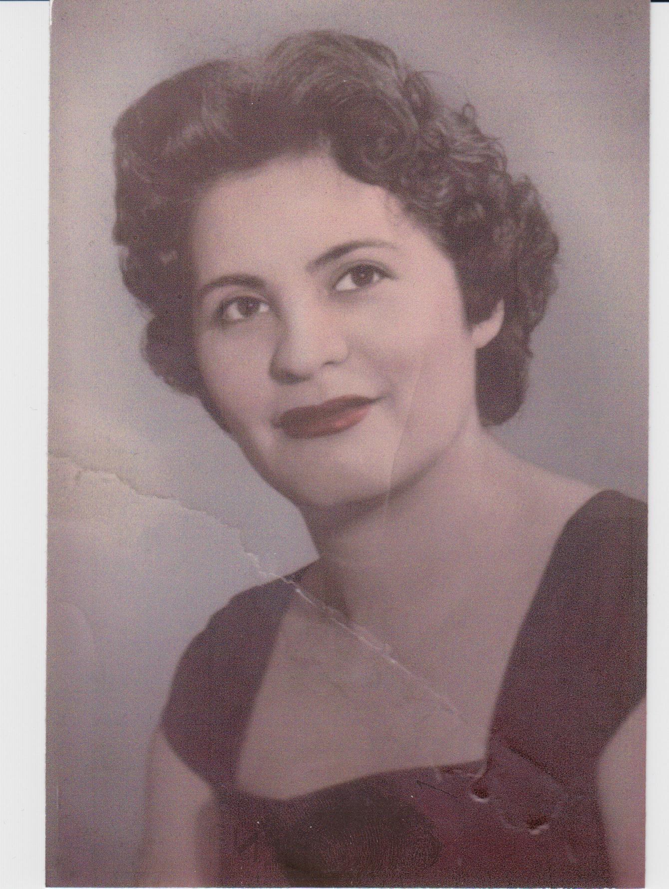 Obituary of Lorenza Cervantes