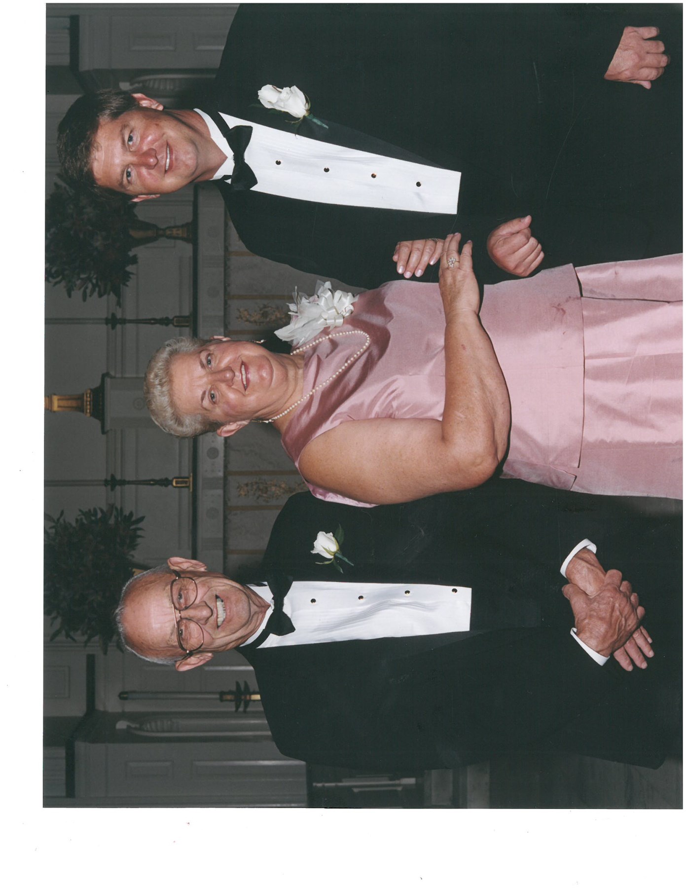 Obituary of Dorothy Jane Wright Roberts