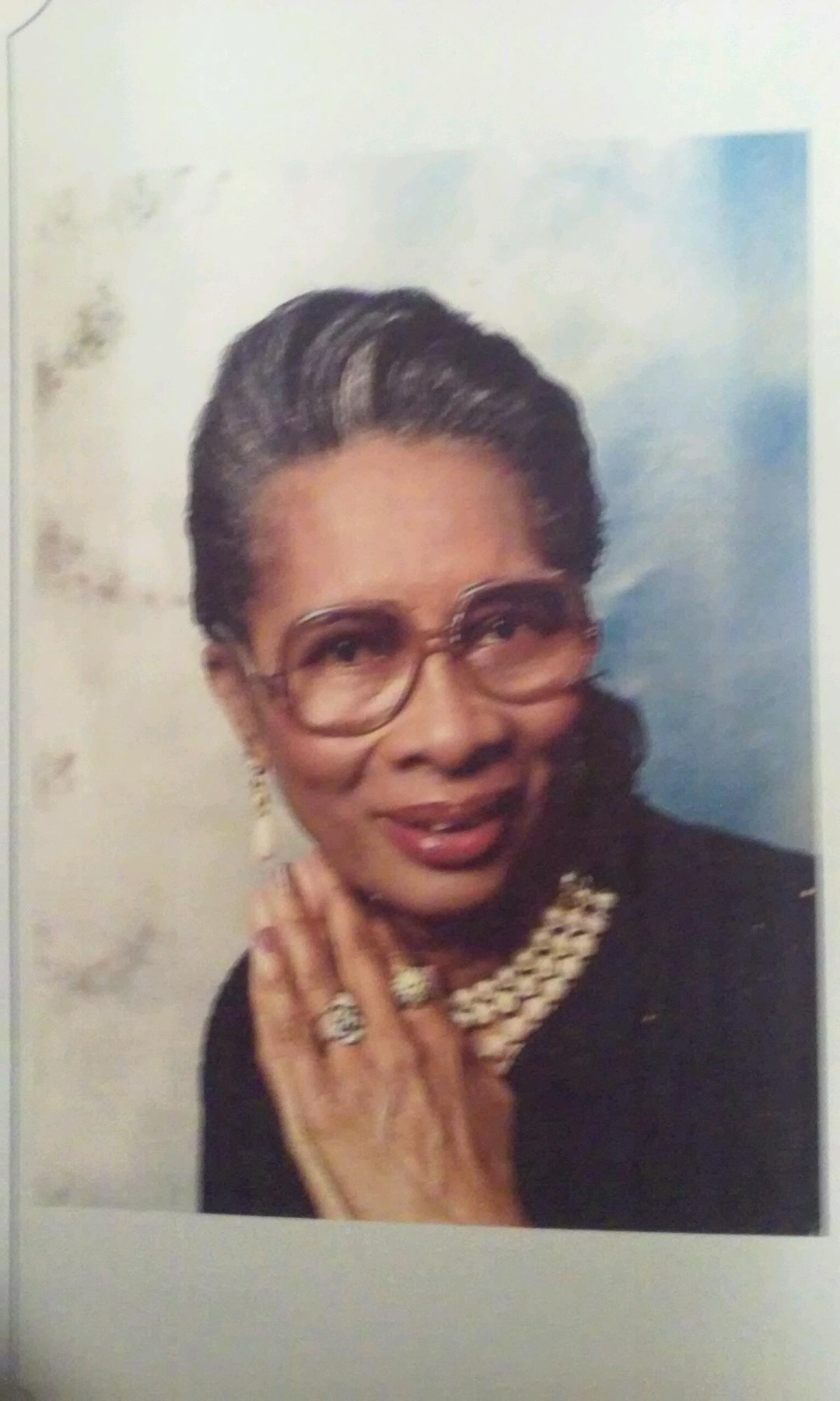 Obituary of June Raye Humphrey