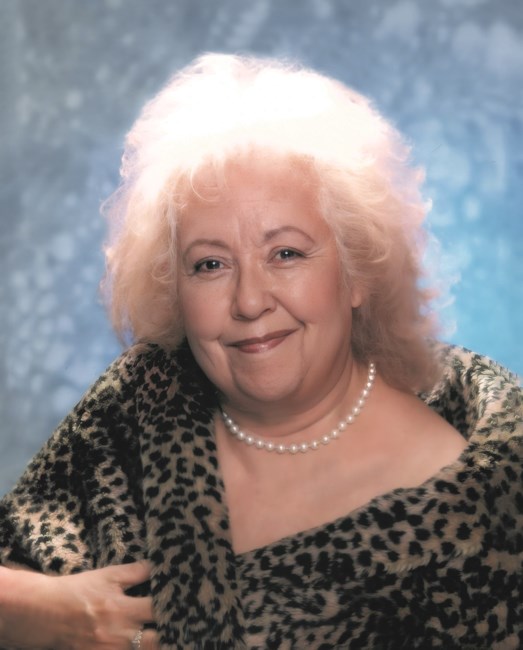 Obituary of Sharon Lucille Hernandez