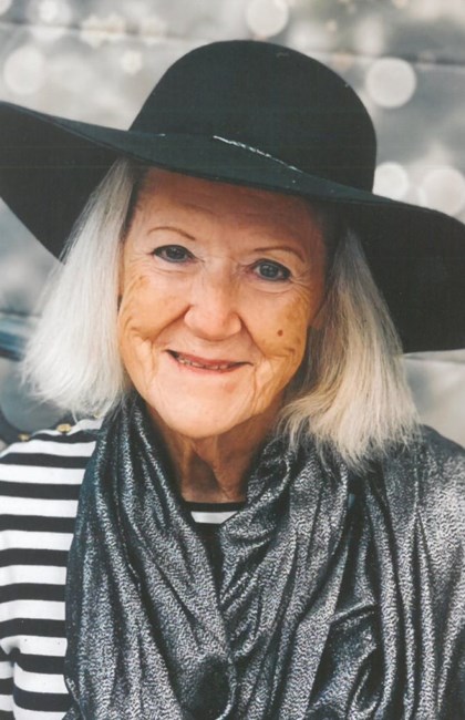 Obituary of Elizabeth "Liz" Thomas