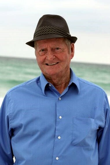 Obituary of Harry Van Dusen