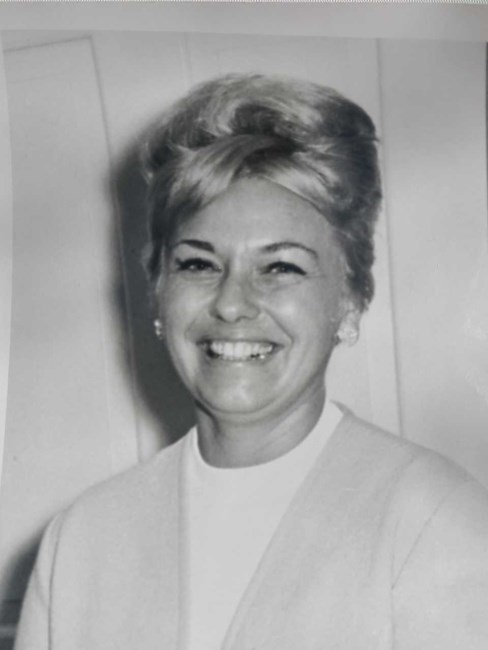 Obituary of Dorothy Elizabeth Carnegie-Shillinglaw