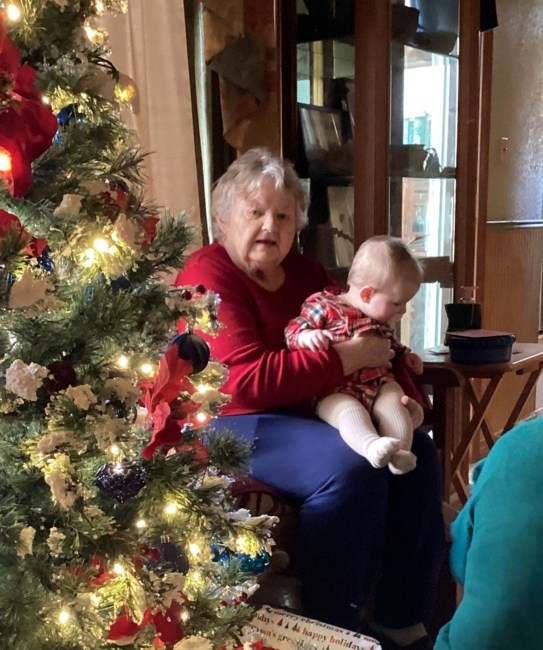 Obituario de Edith Gail Adams