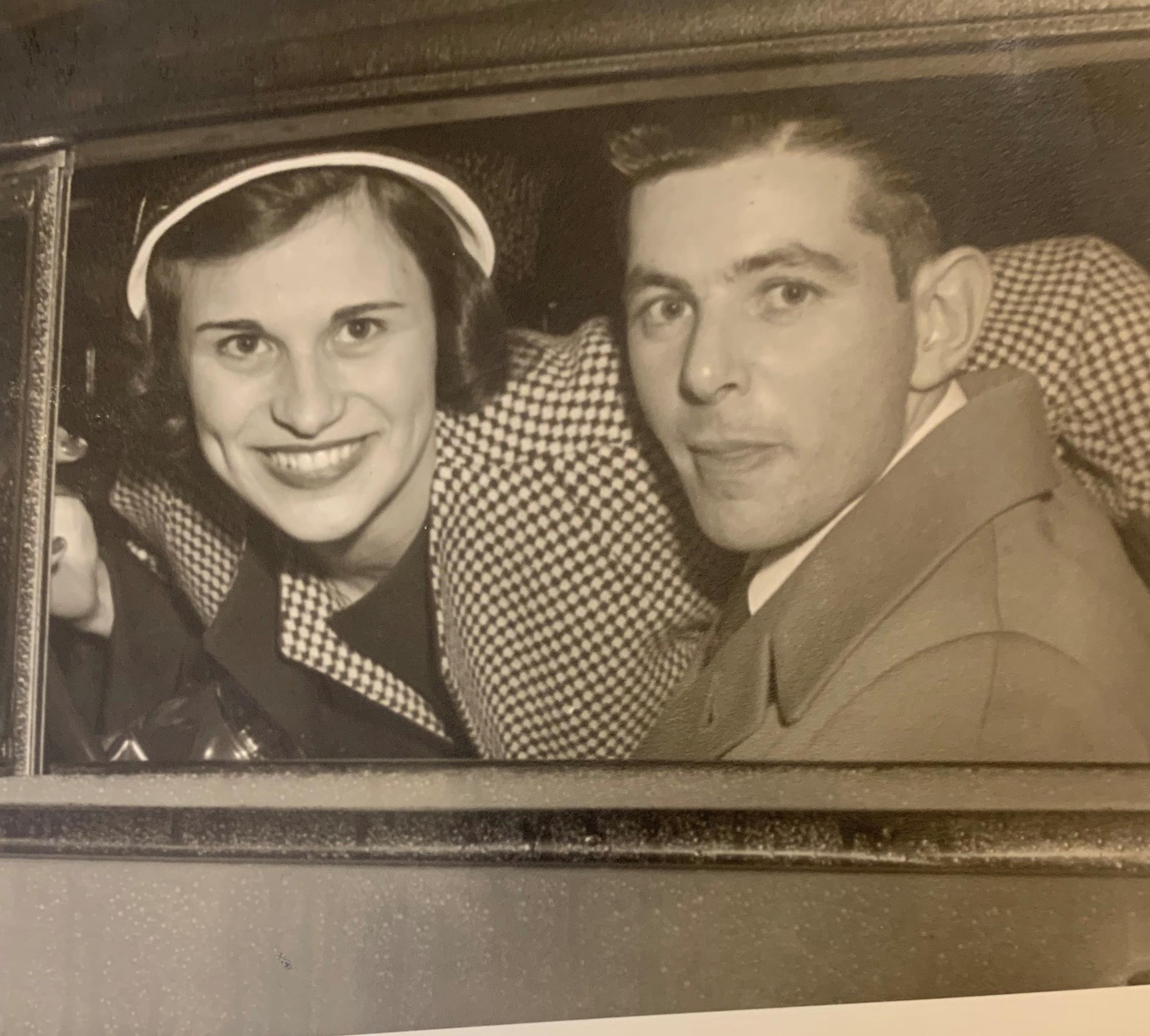 Obituary of Evelyn Elizabeth Karzen