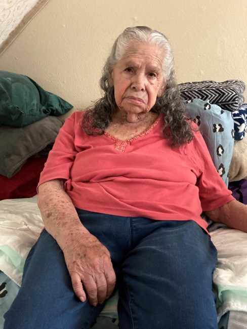 Obituario de Isabel M Flores