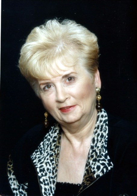 Obituary of Doris Holland Montgomery