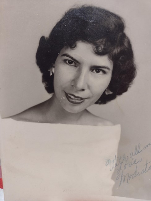 Obituary of Modesta R Leal