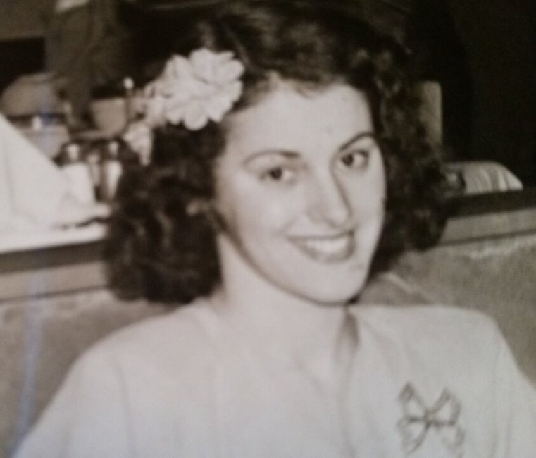 Obituary of Margaret Mary Clark Daniels