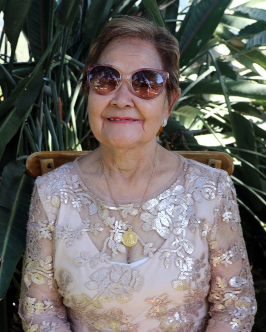 Obituario de Yolanda E Llavore