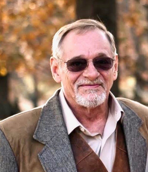 Obituario de Daniel "Dan"  M. Endicott