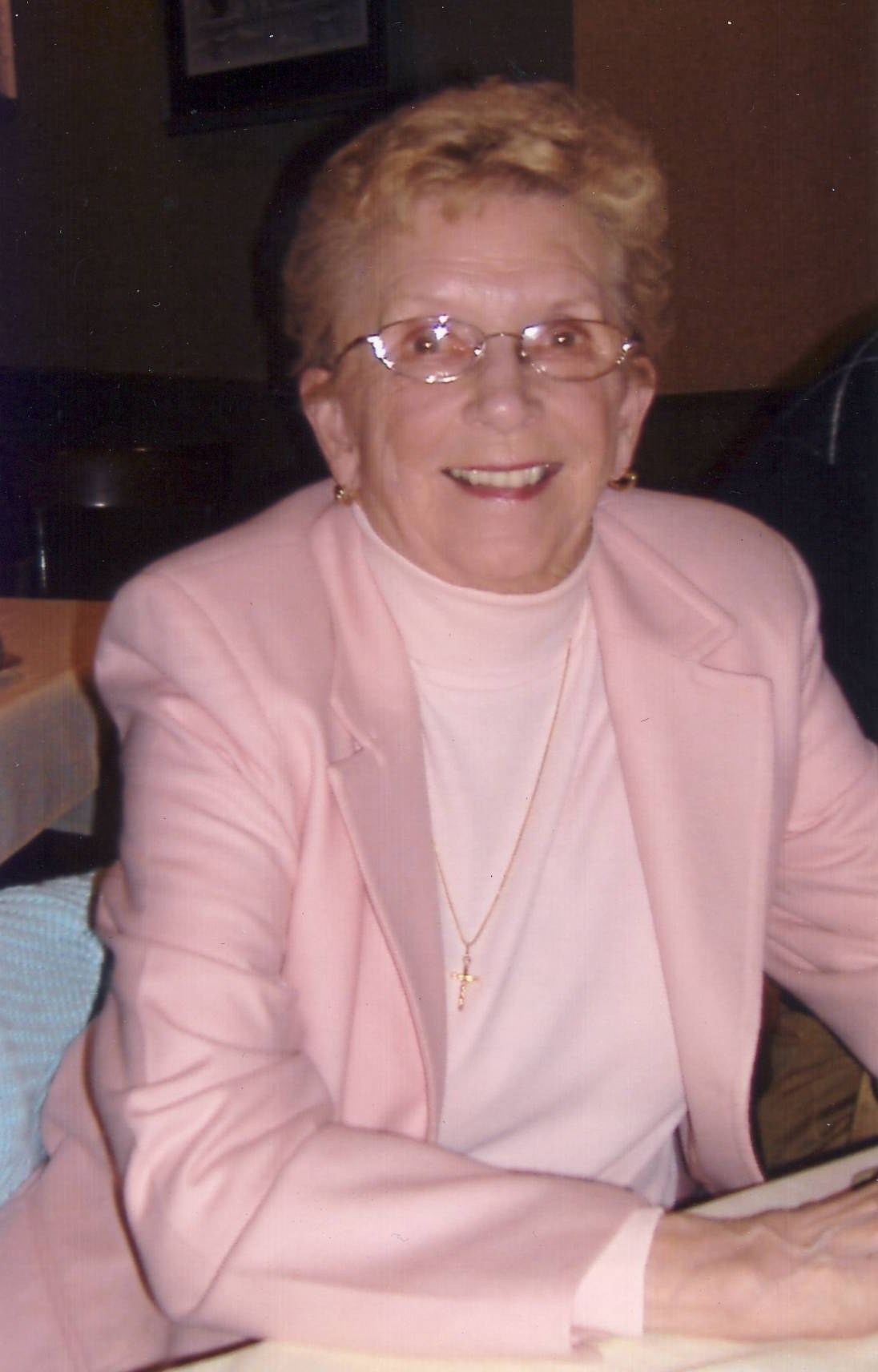 Avis de décès de Lorie M. Postlethwaite Coll