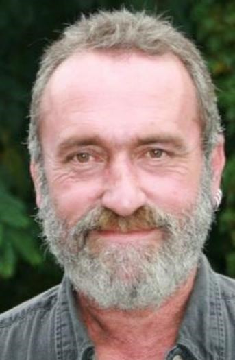 Obituary of Larry Russell