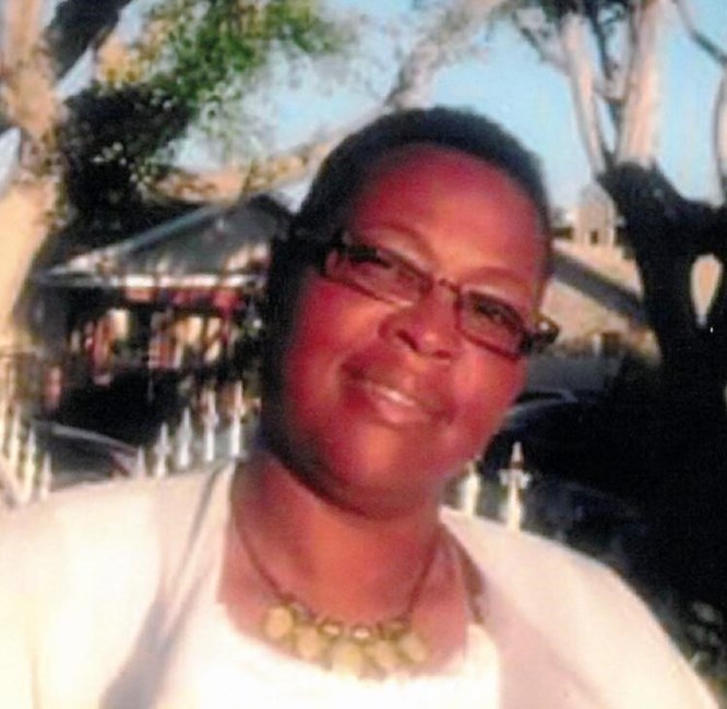 Obituary of Carolyn E. Abdul