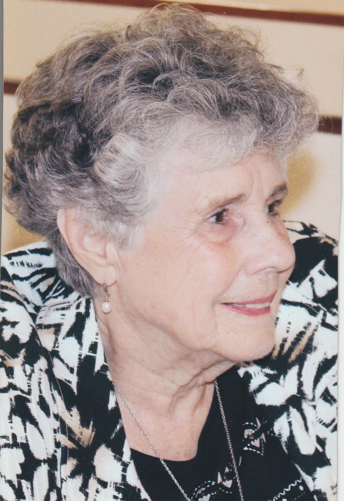 Obituary of Carolyn Grant Burdette