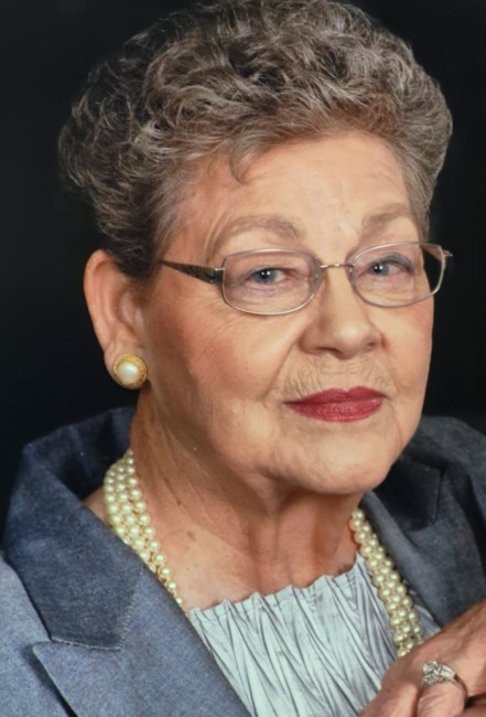 Obituary of Annabelle Carolyn Hawes