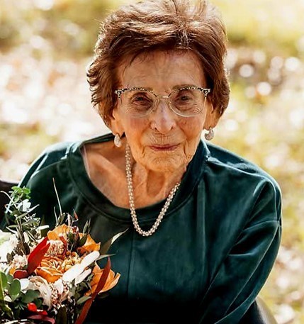 Avis de décès de Helen Frances Stone