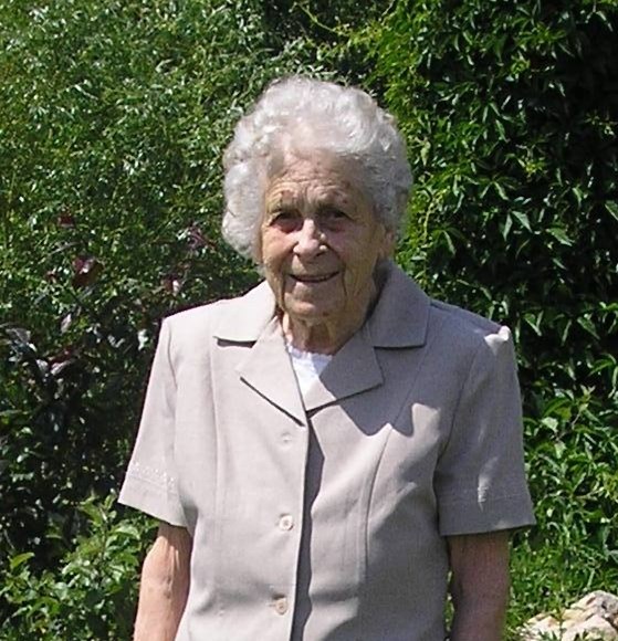 Obituary of Mae Holsted