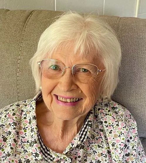 Obituary of Mary Louise Buss