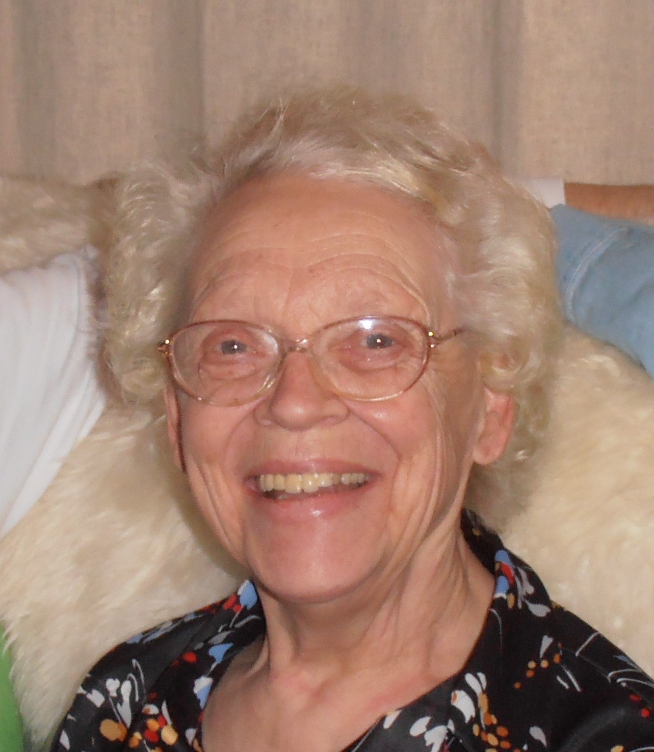 Esther Marie Nichols Obituary Beaverton, OR