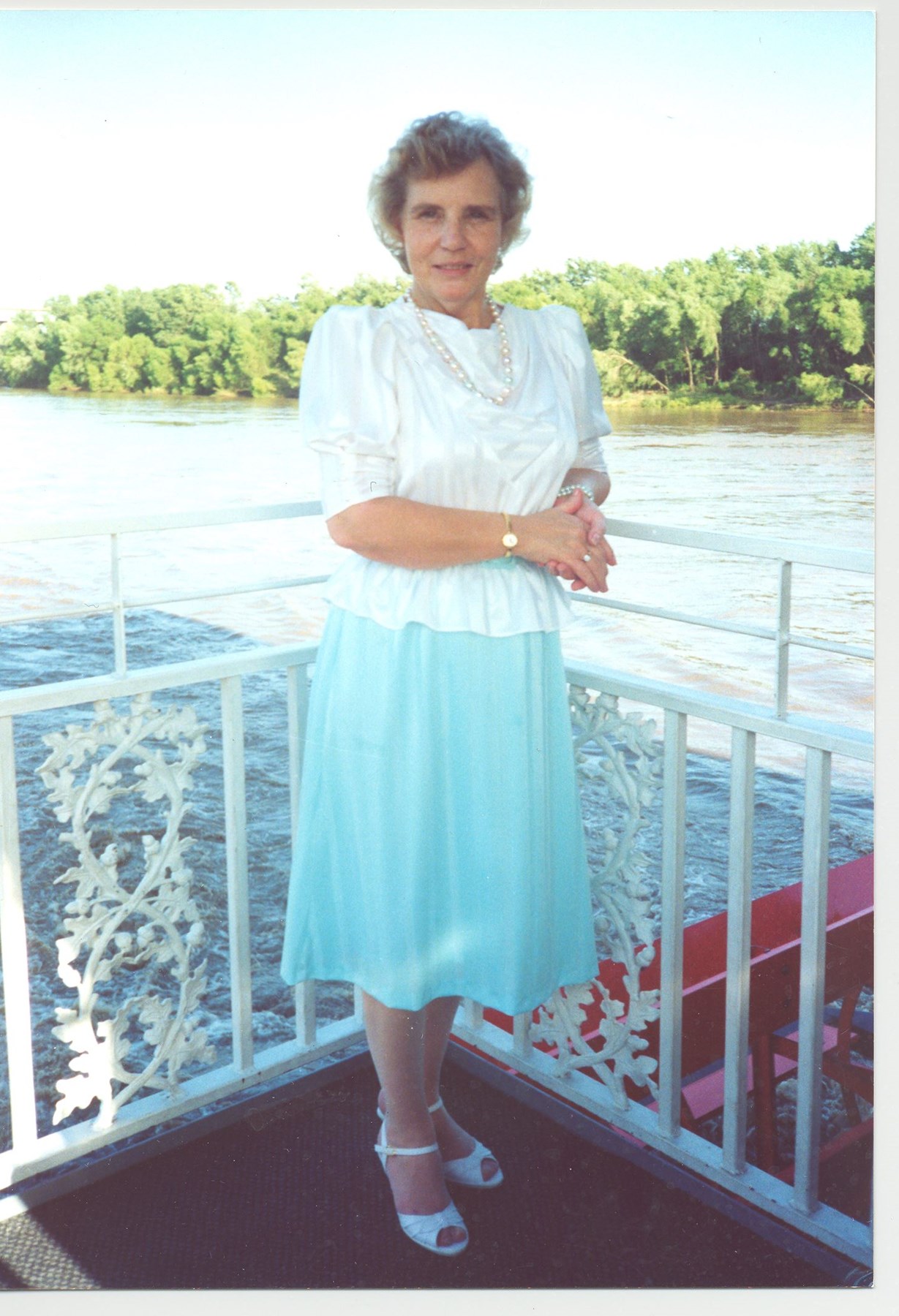 Obituary of Gladys Eulalia Parrish