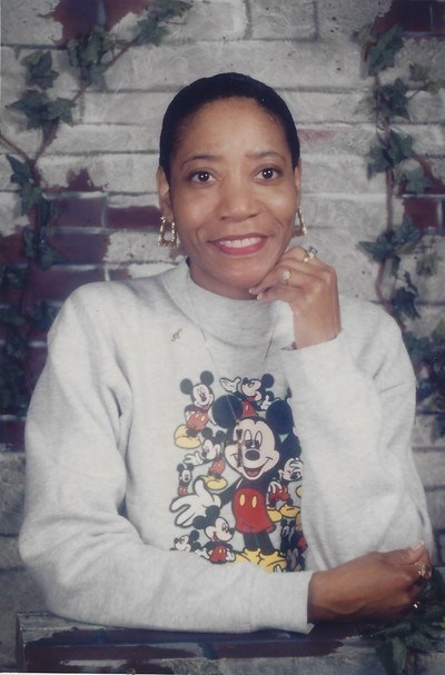 Avis de décès de Ms. Veronique Michelle Gregory