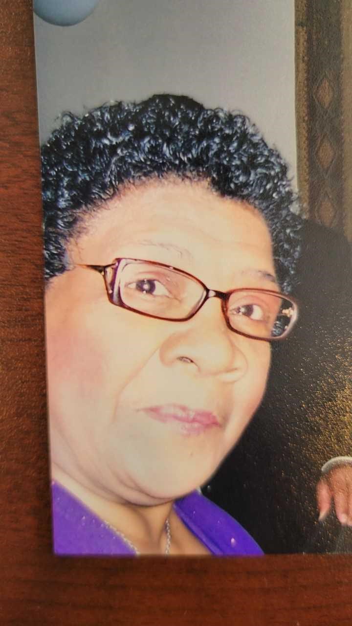 Obituary of Elma L. Walker