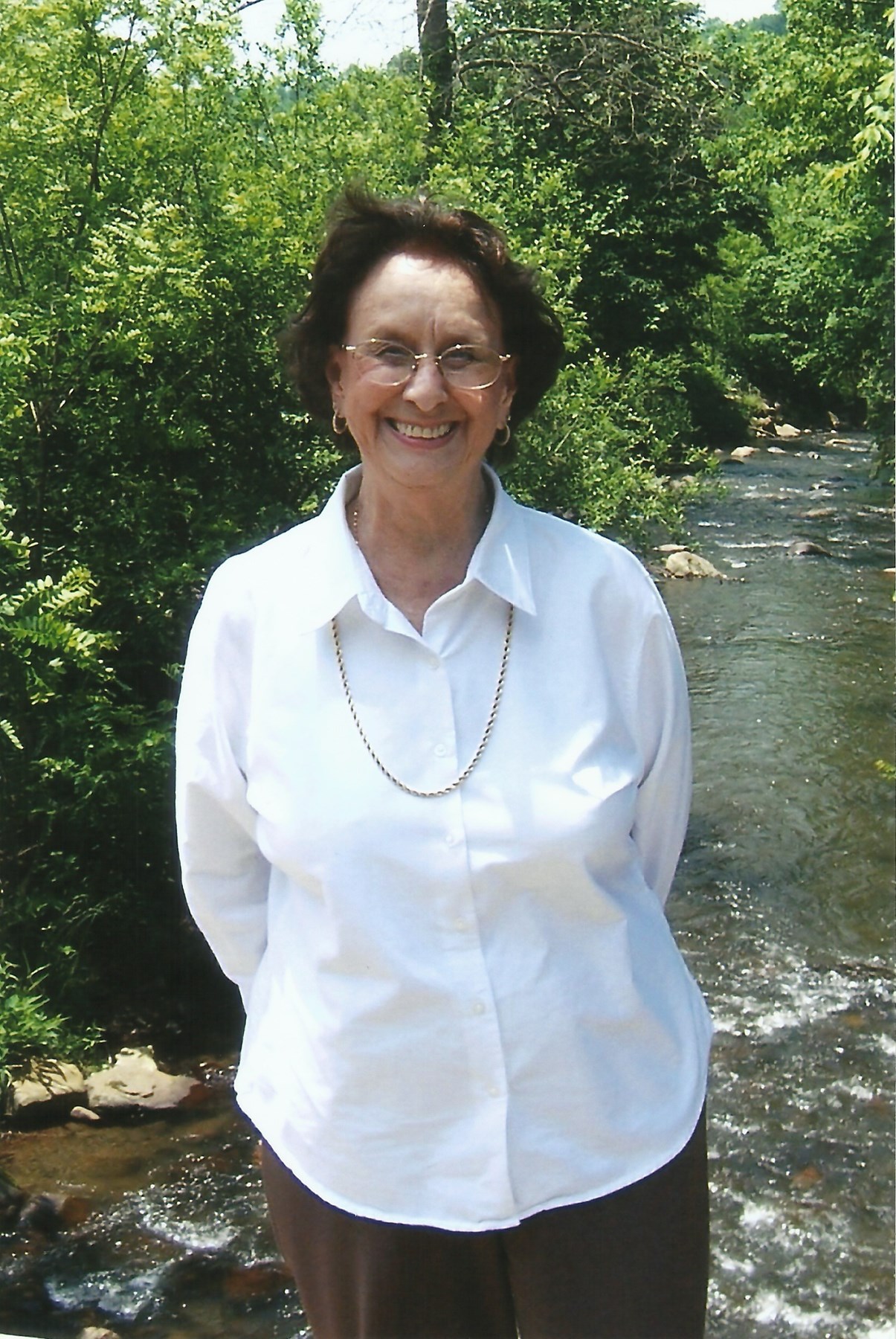 Obituary of Inez Bates