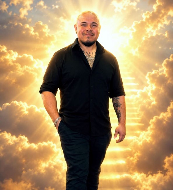 Obituary of Alejandro "Alex" Saul Nuñez