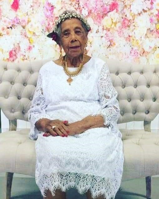 Obituary of Juana Chavarria Duque