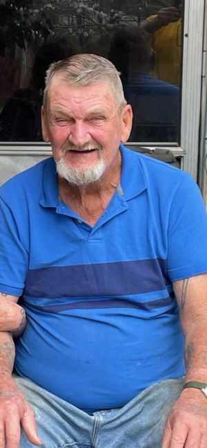 Obituary of Phillip E Holsemback