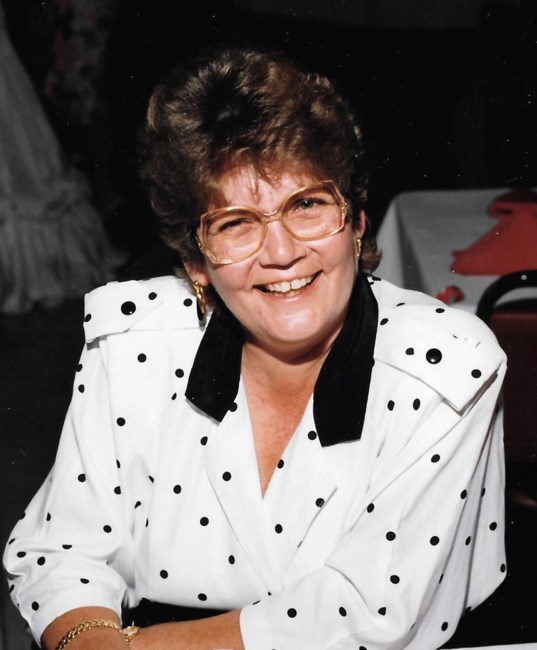 Obituary of Lou Ann Macdonald