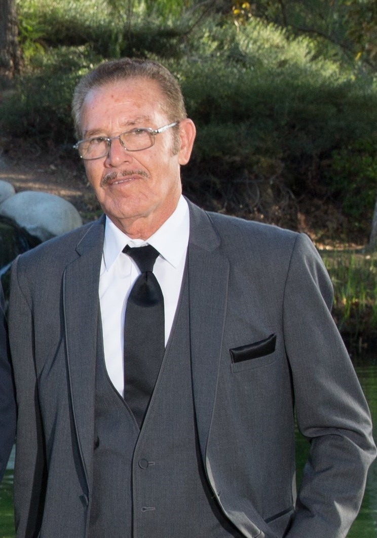 Obituary of Arnulfo Favela