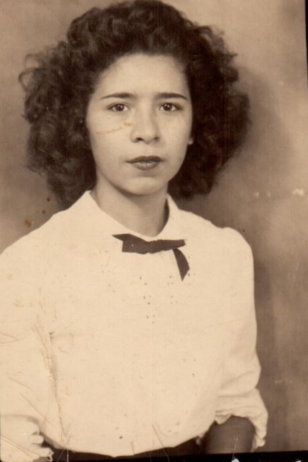 Obituary of Crispina Perez