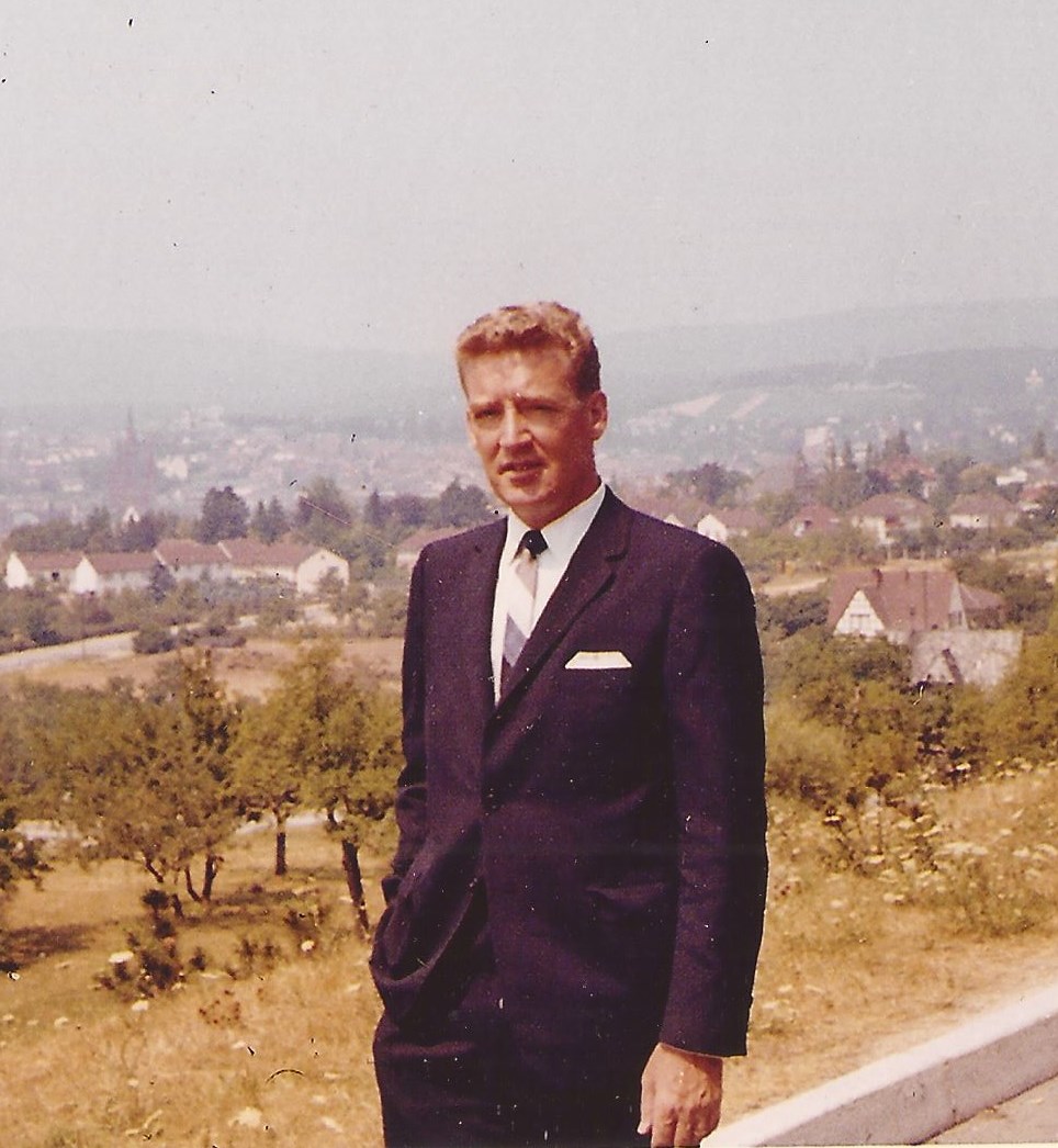 Obituary of Donald Eugene Russ