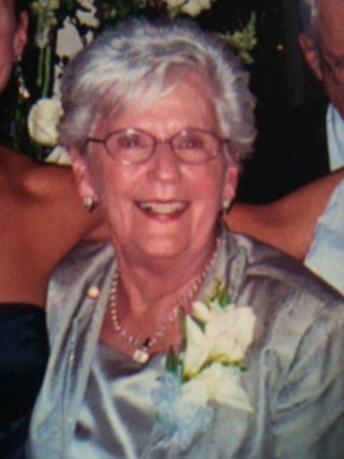 Obituario de Mrs. Betty Jean Renegar