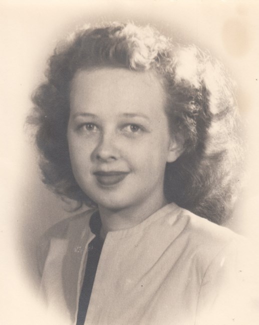 Obituario de Dolores Mann Smith