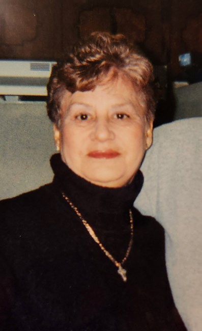 Obituary of Olivia T Luna